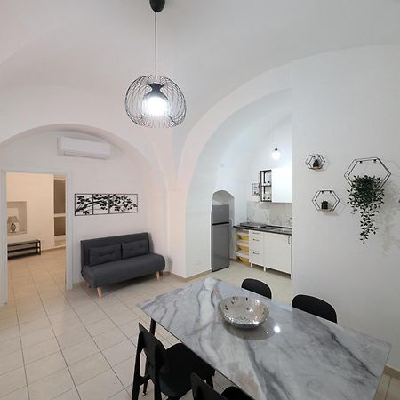 Appartamenti Via Del Muro Antico Sannicandro di Bari Eksteriør bilde